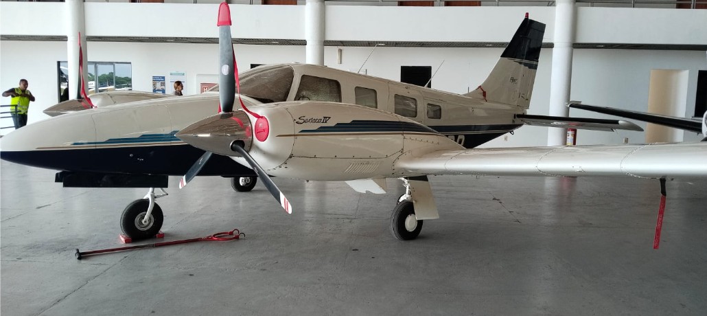 Piper Seneca IV 1995 miniatura 3