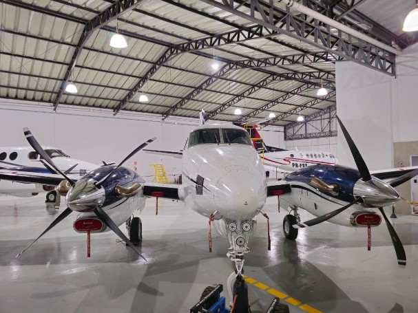 Beechcraft King Air C90 1989