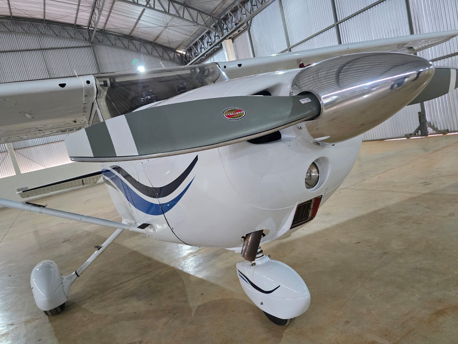 Cessna 172M Skyhawk 1974 miniatura 4