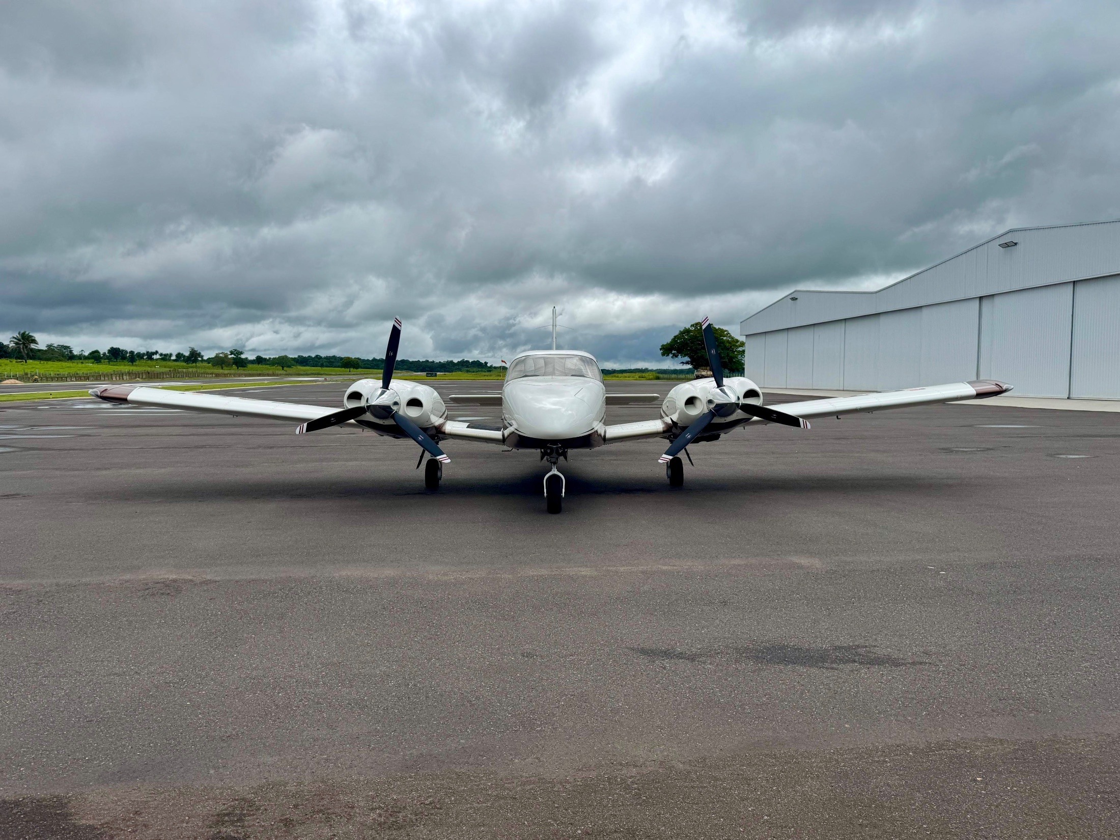 Piper Seneca V 2011 miniatura 6