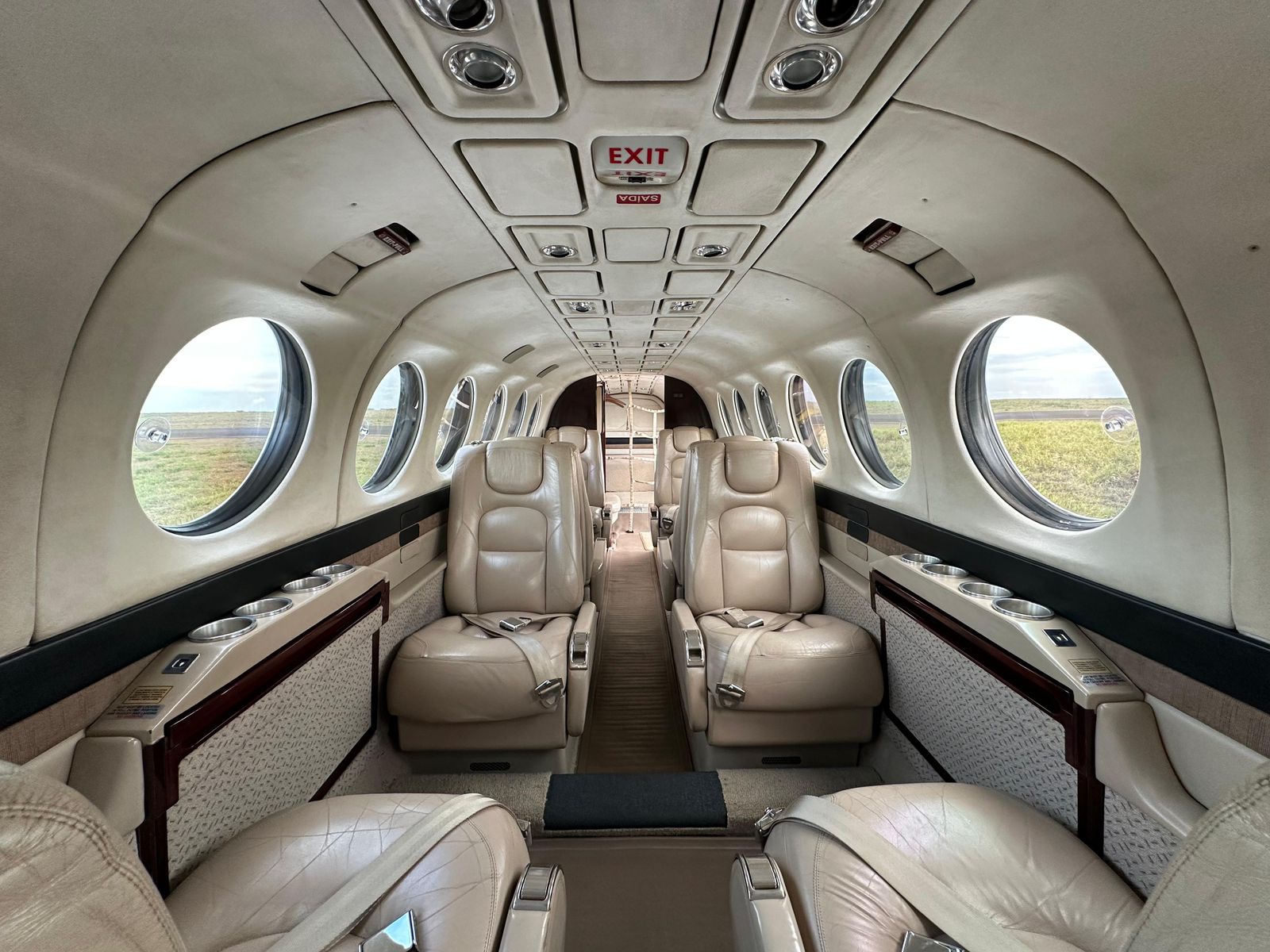 Beechcraft King Air 350i 2000 miniatura 3