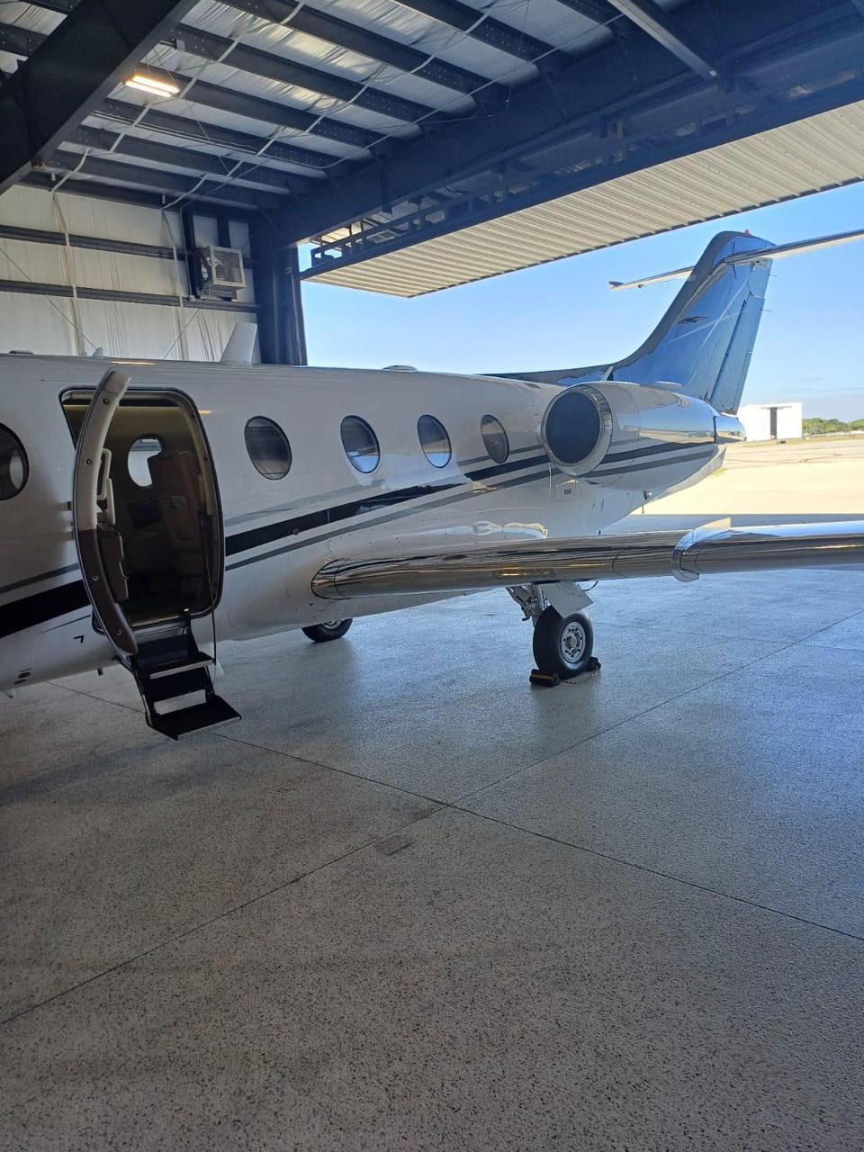 Beechcraft HAWKER 400A 1996 miniatura 2