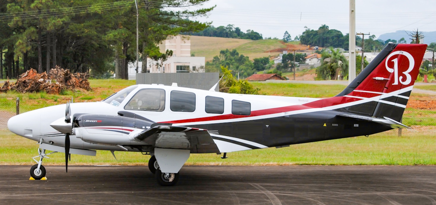 Beechcraft Baron G58 2015