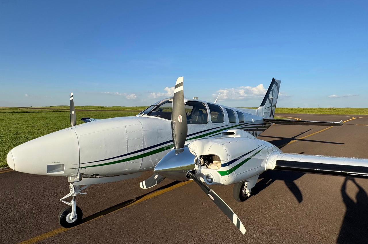 Beechcraft Baron G58 2012