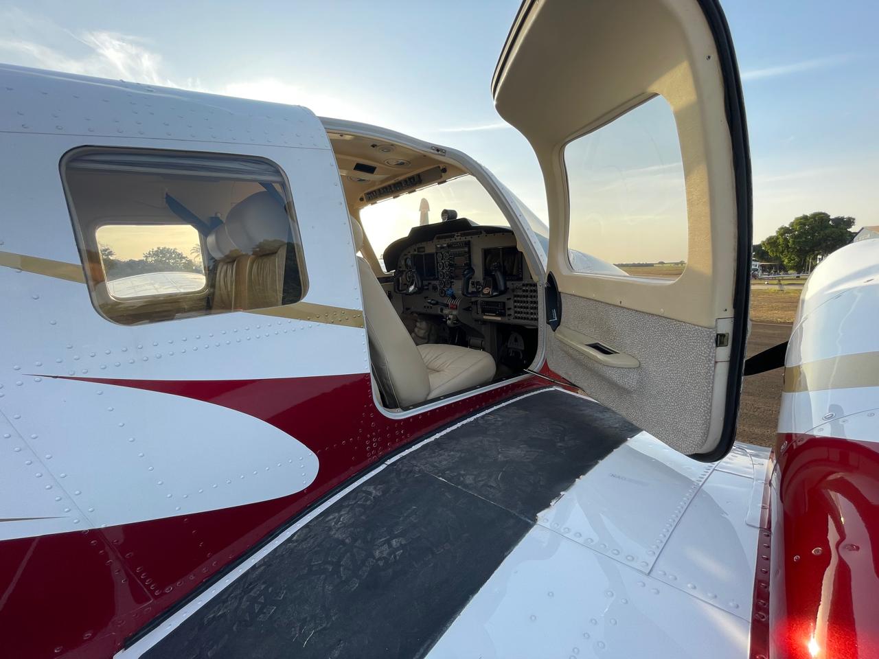 Piper Seneca V 2010 miniatura 3