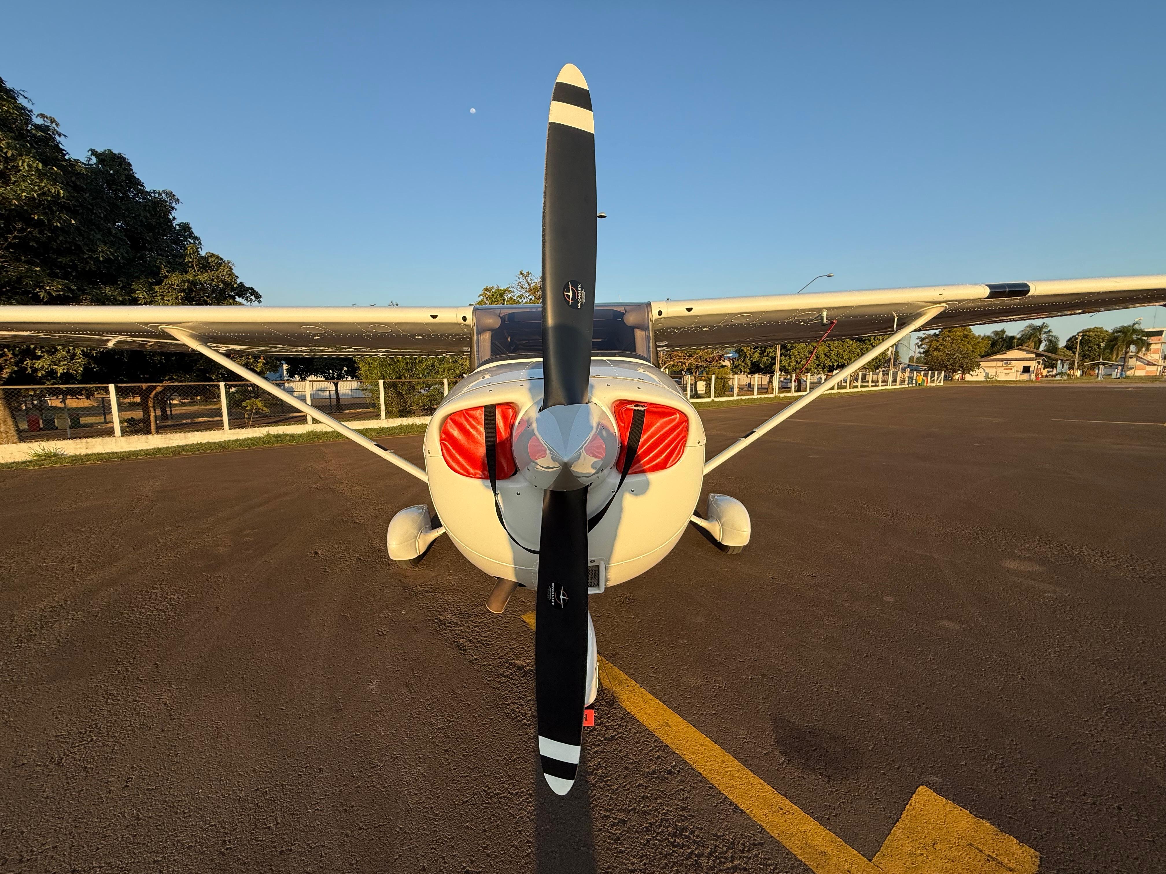 Cessna 172 Skyhawk 2002 miniatura 10