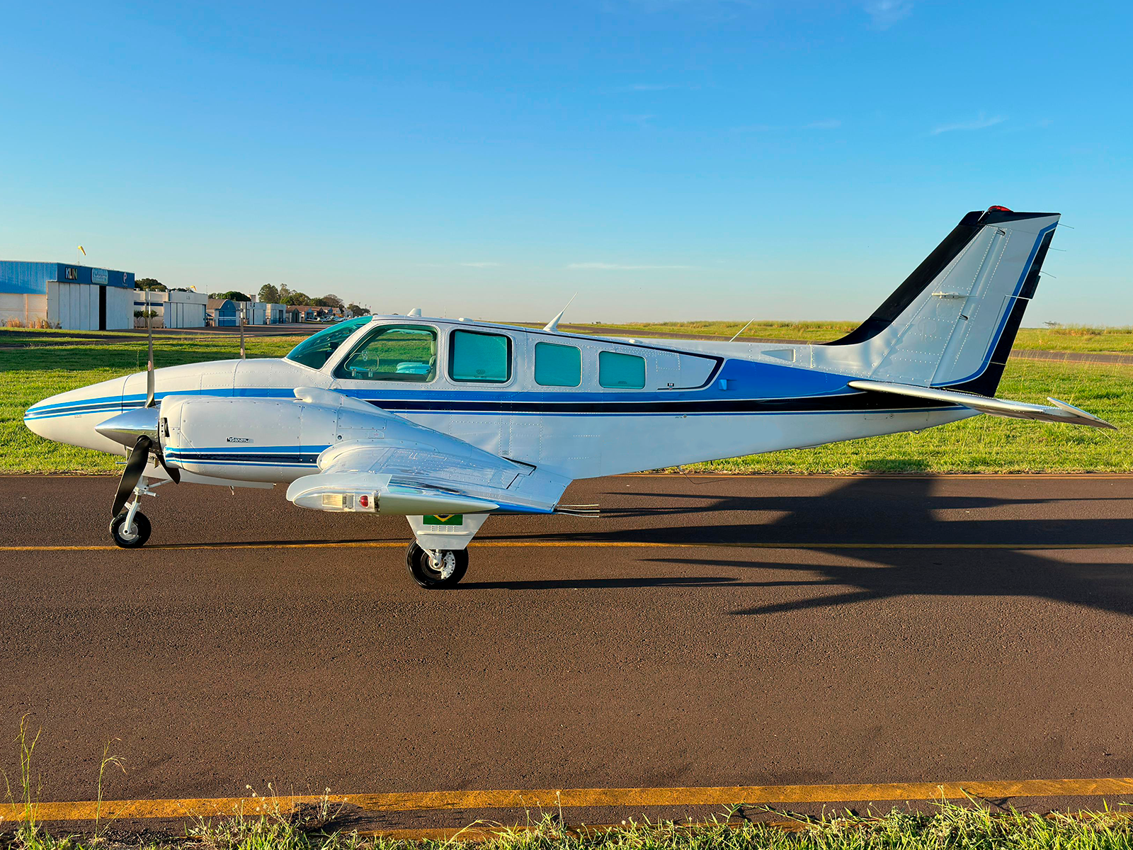 Beechcraft Baron G58 1994