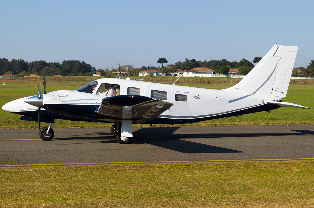 Piper Seneca V 2008 miniatura 3