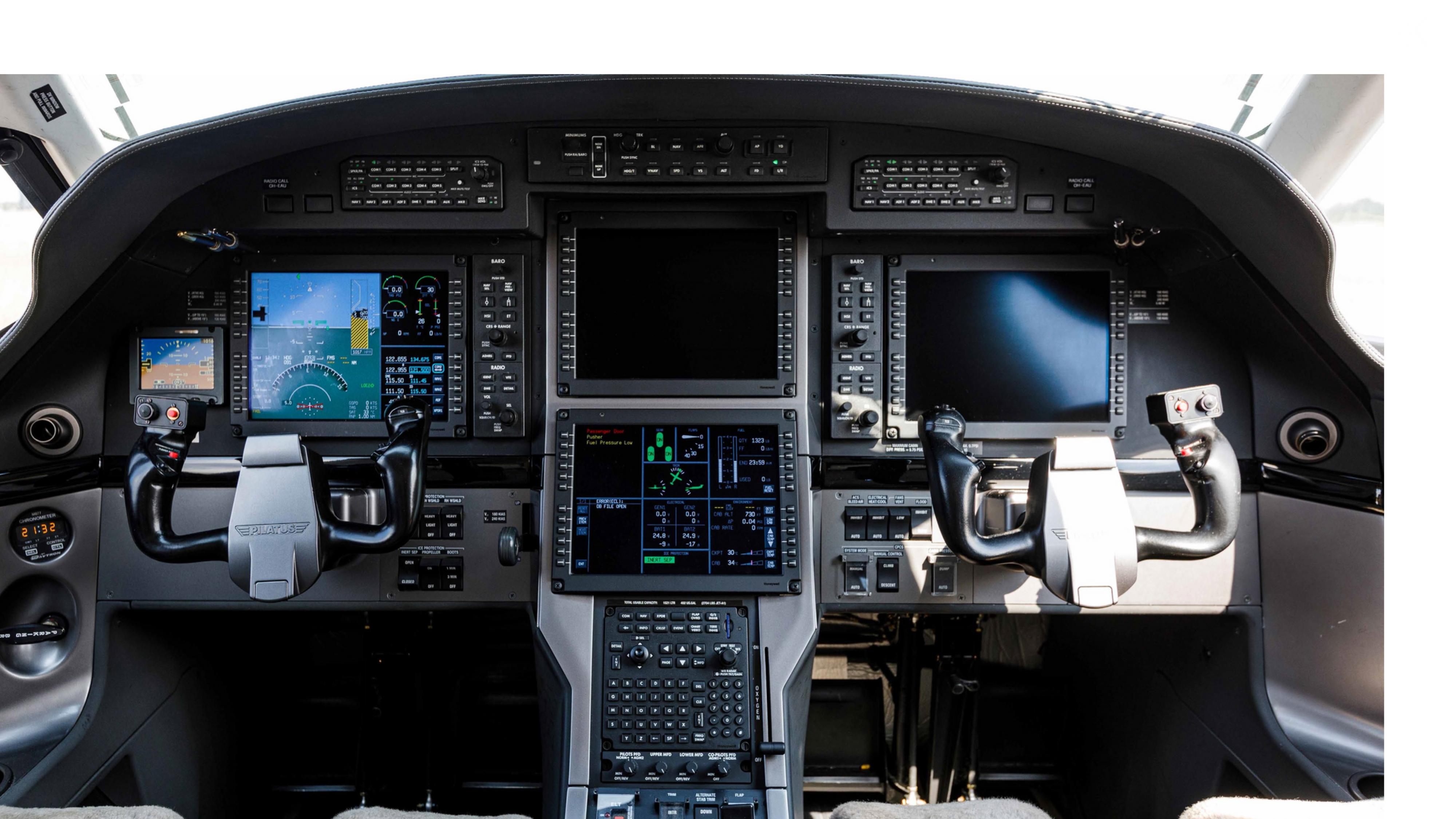 Pilatus PC-12 NG 2013 miniatura 5