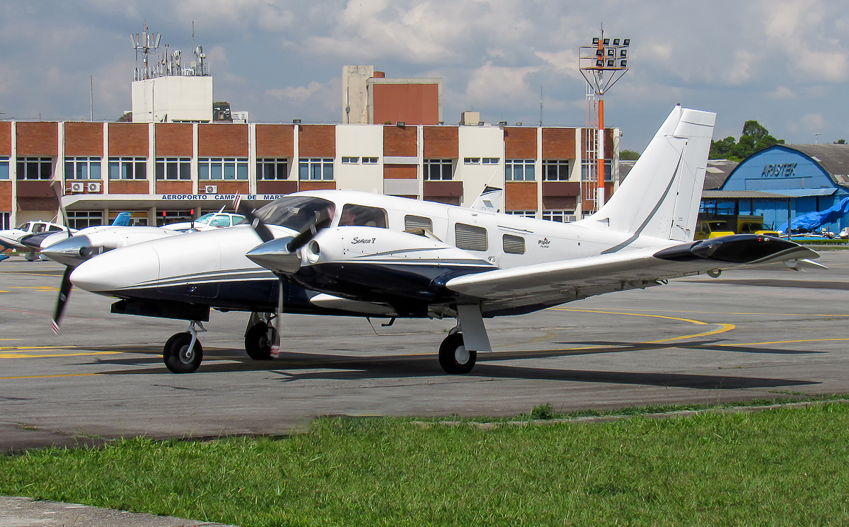 Piper Seneca V 2008