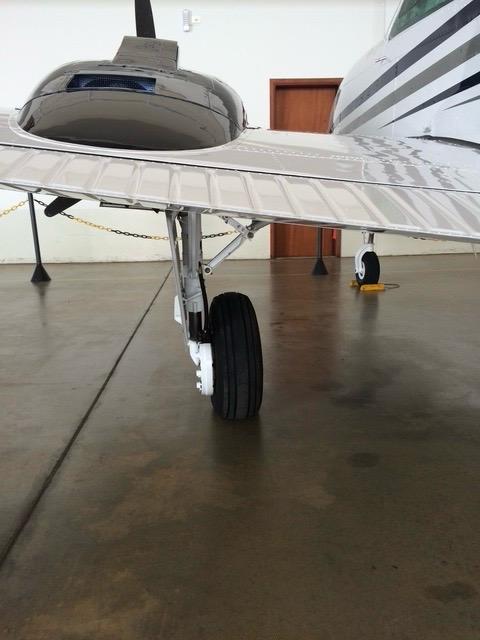 Beechcraft Baron G58 1996 miniatura 3