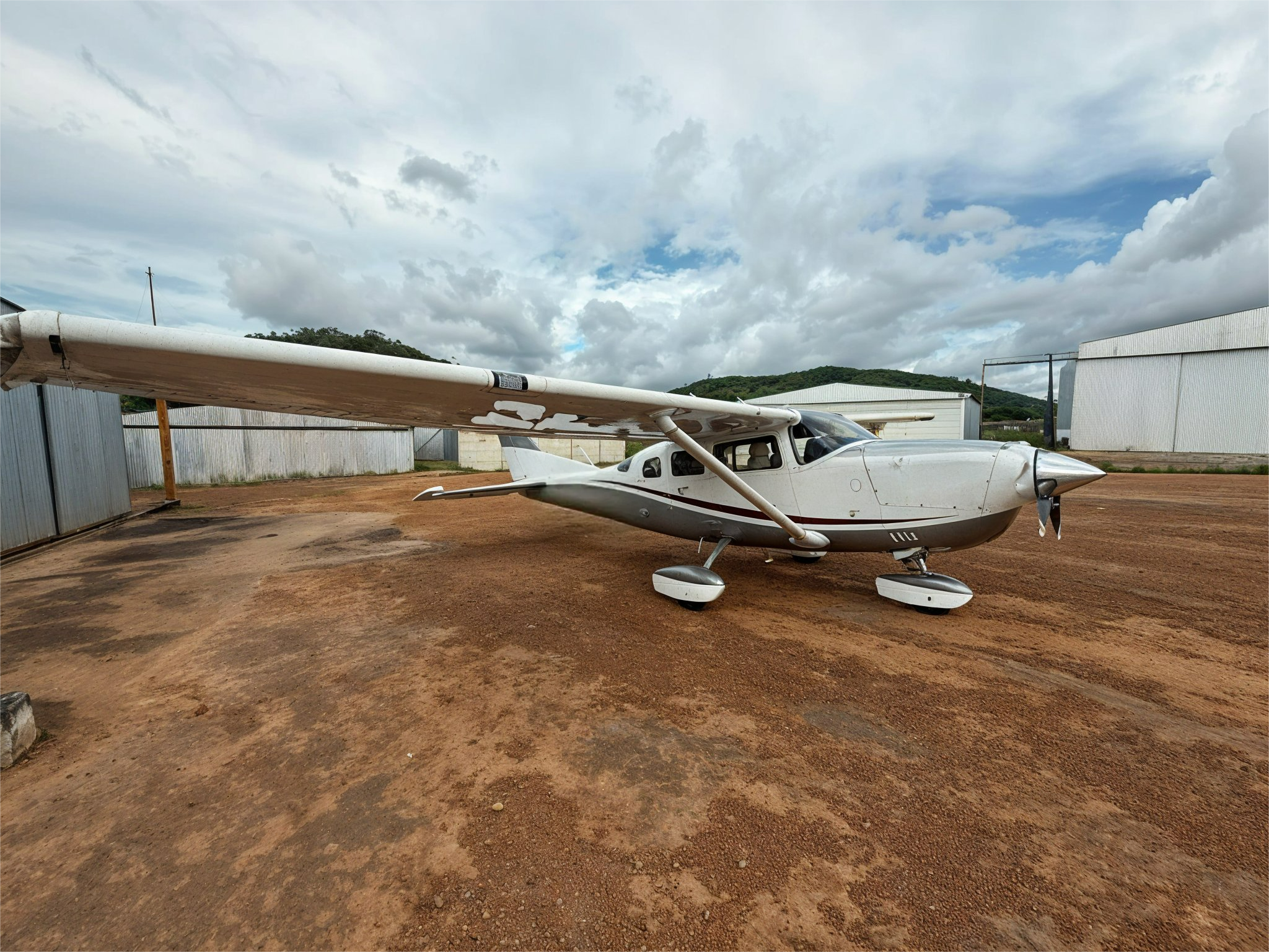Cessna 206 Stationair 2012