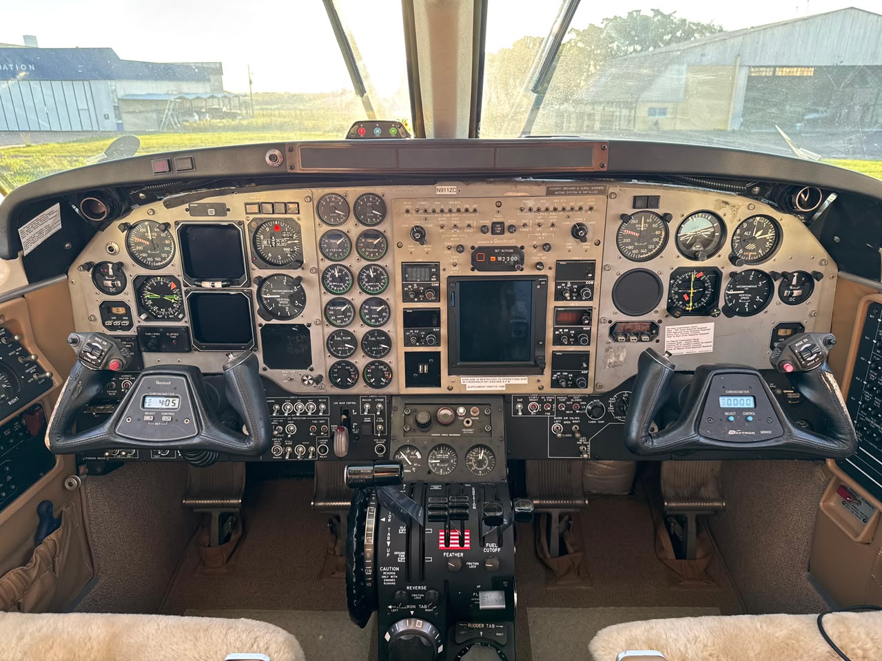 Beechcraft KING AIR C90A 1999 miniatura 4