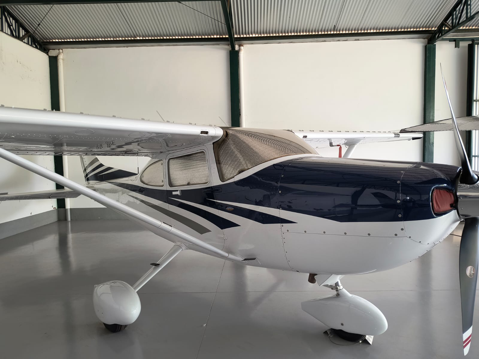 Cessna SKYLANE 182T 2006
