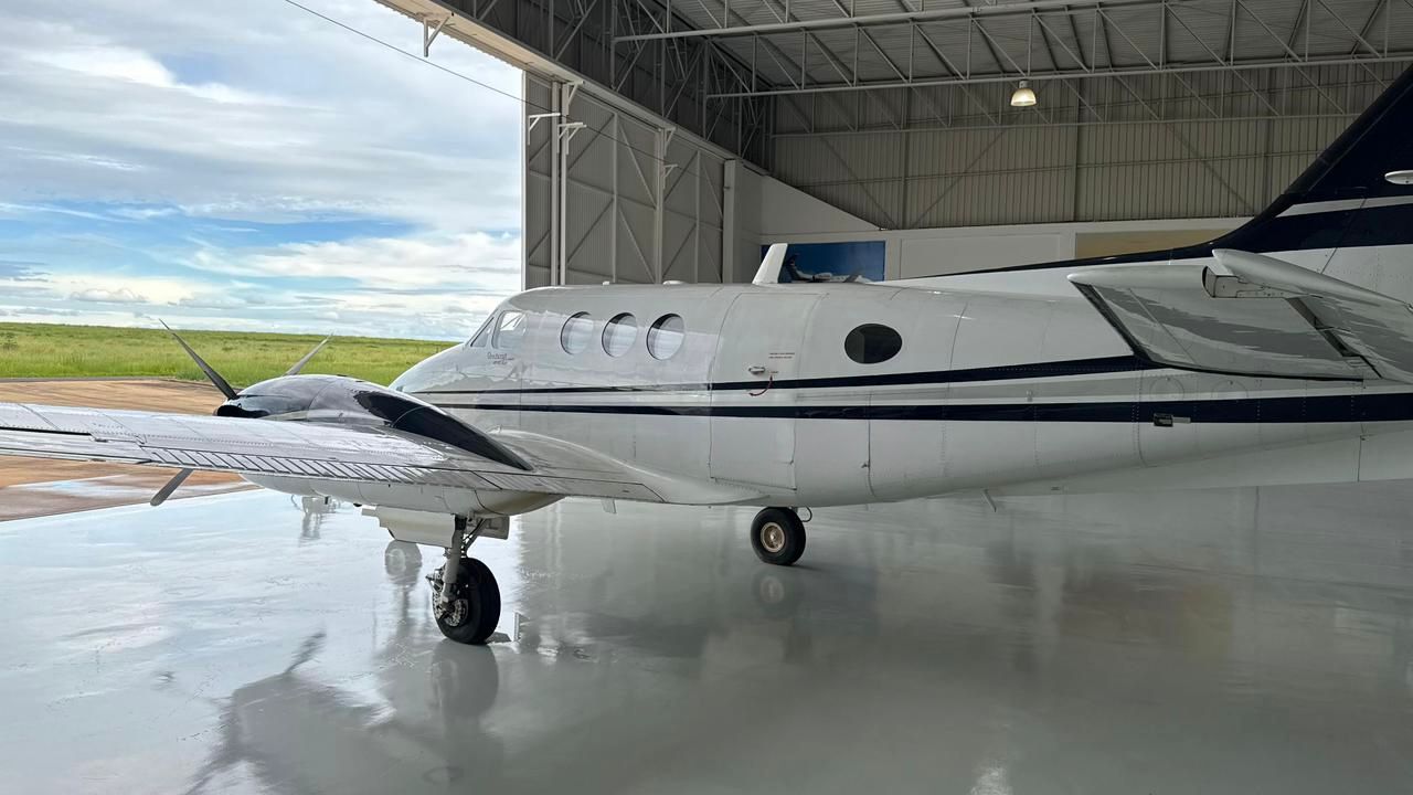 Beechcraft King Air C90GTx 2010 miniatura 2