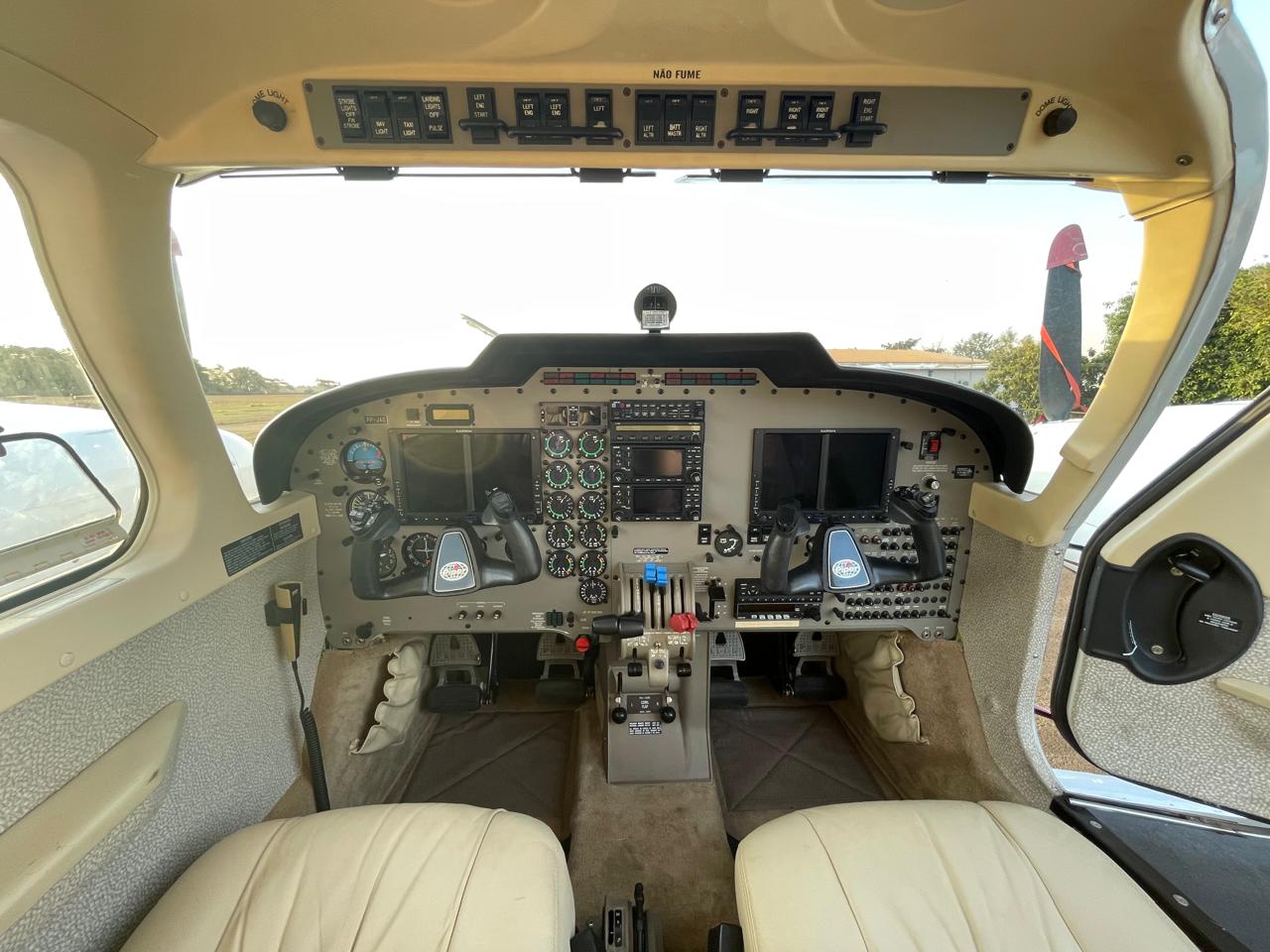Piper SONECA V 2010 miniatura 4