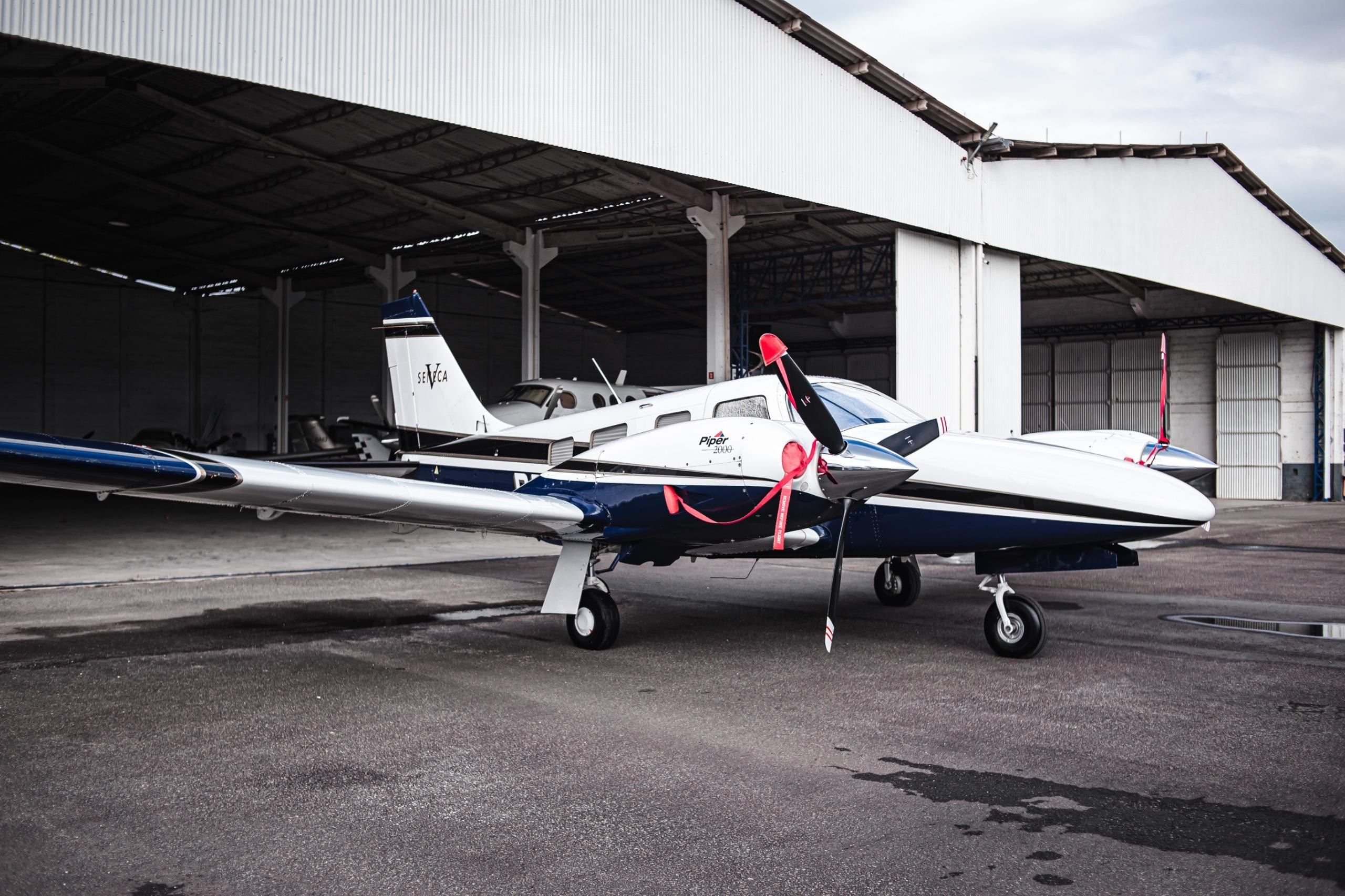 Piper Seneca V 2000