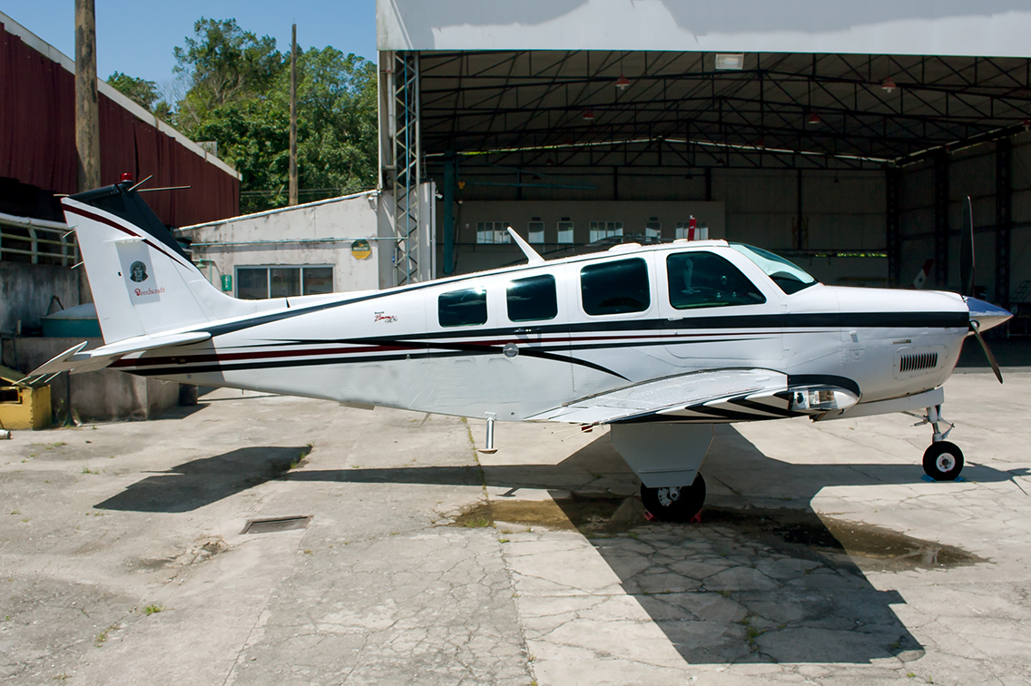 Beechcraft Bonanza A36 1999