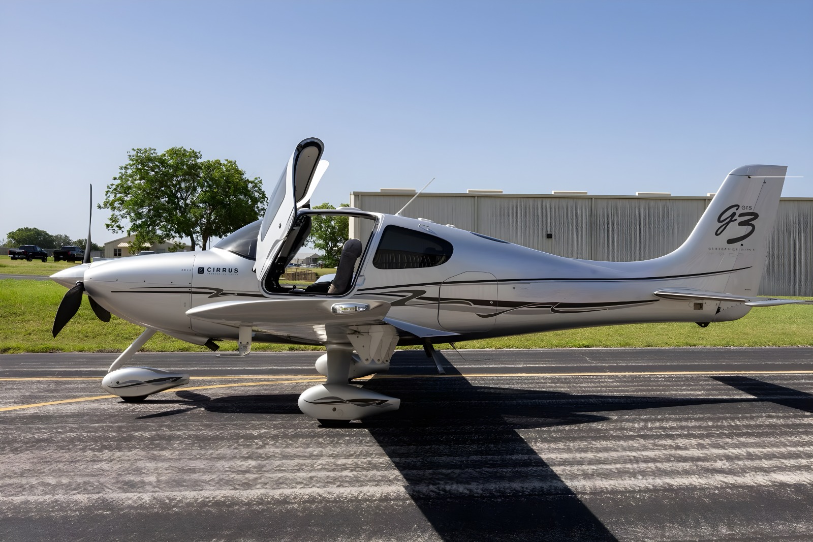 Cirrus SR22