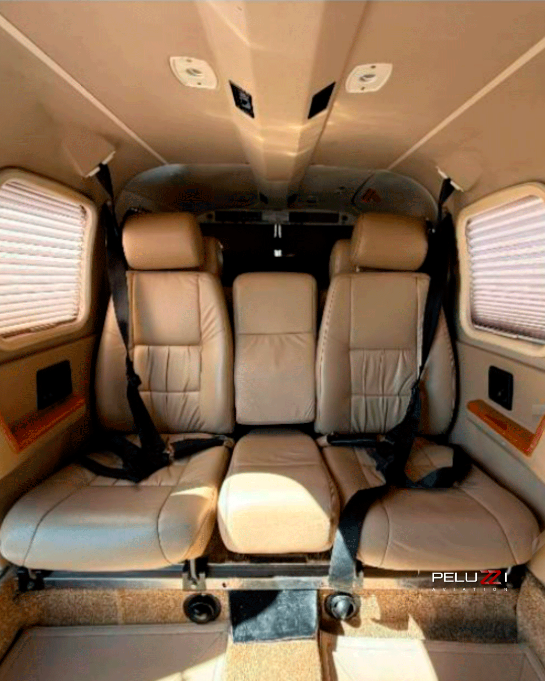 Piper PA-32-300 Cherokee Six 300 2005 miniatura 2