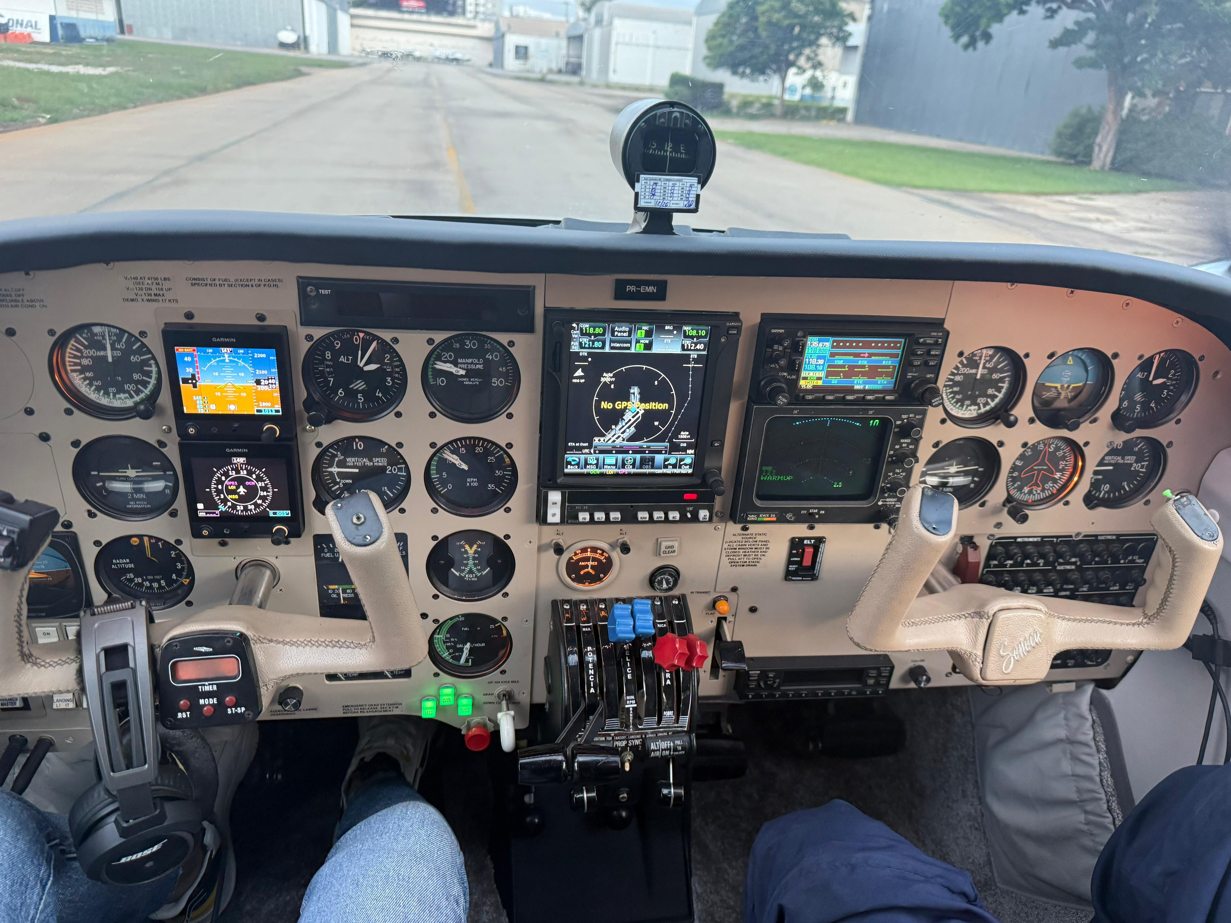 Piper Seneca V 1989 miniatura 4
