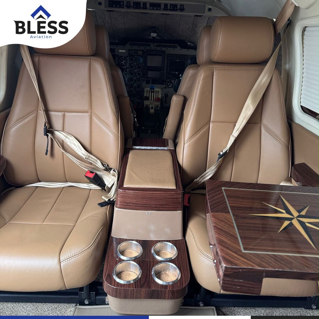 Piper Seneca V 2000 miniatura 7