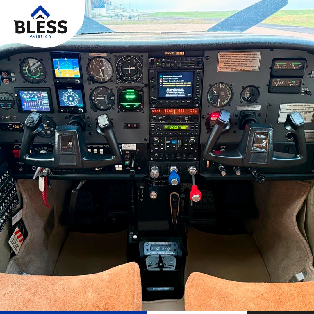 Cessna 210 Centurion 1984 miniatura 7
