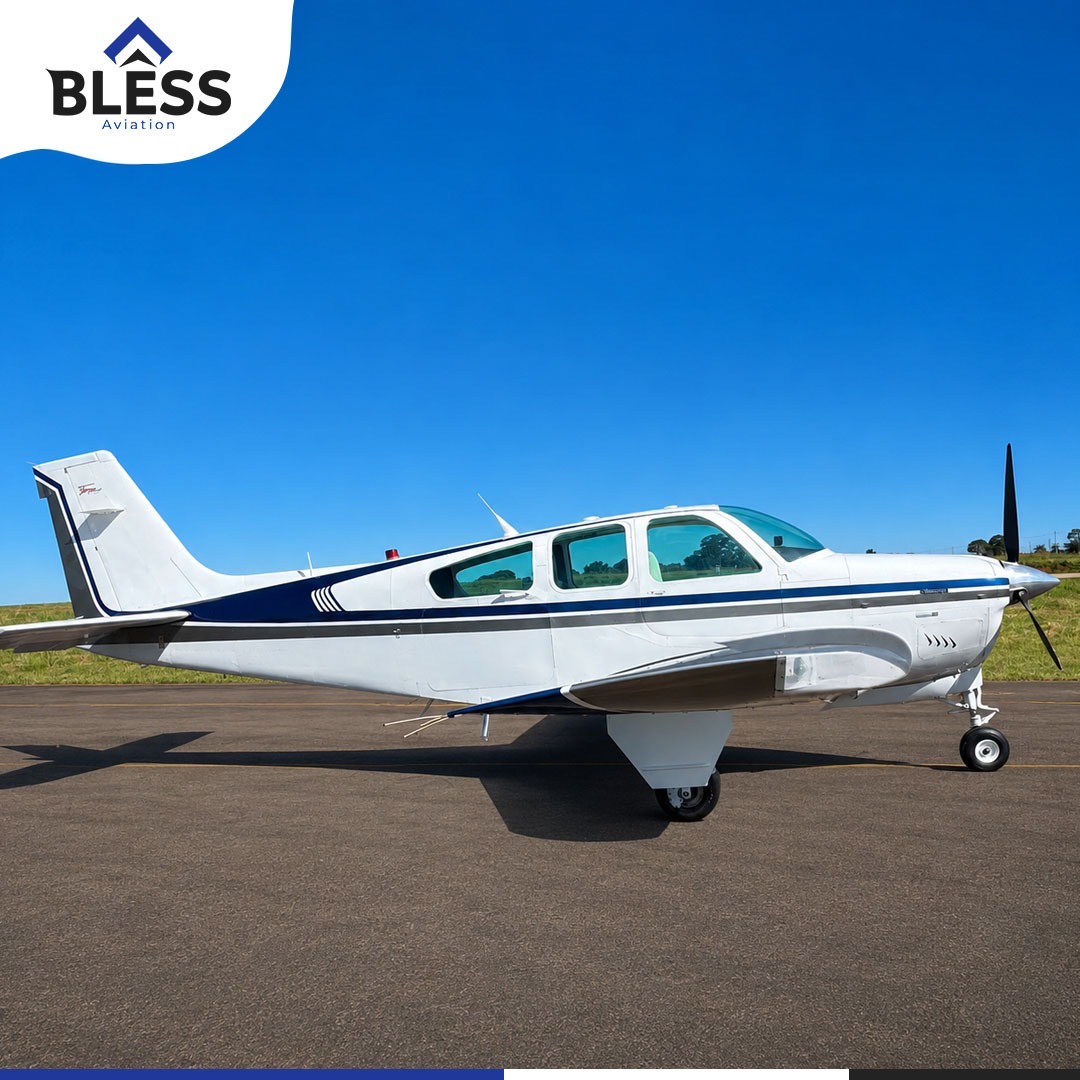 Beechcraft Bonanza F33A 1993 miniatura 4